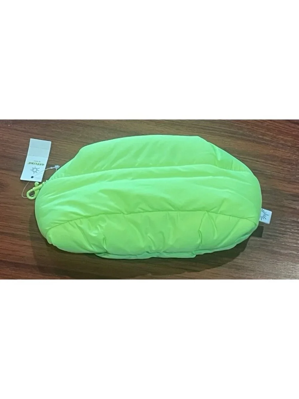 AEROPOSTALE OFFLINE GREEN COSMETICS